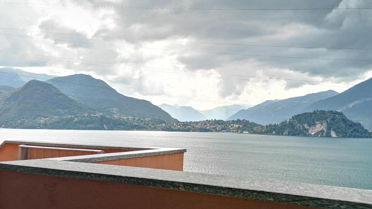 Blu Panorama Belvedere Lago Di Como Варена Екстериор снимка