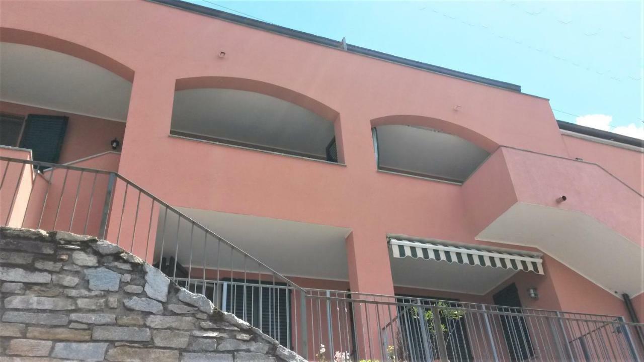 Blu Panorama Belvedere Lago Di Como Варена Екстериор снимка